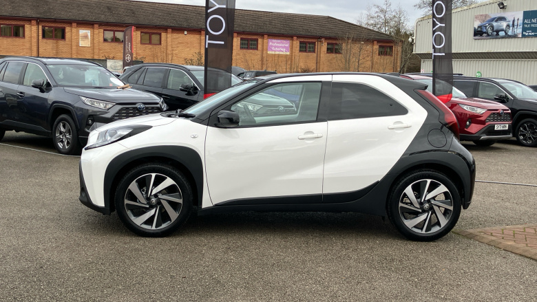 Toyota Aygo X 1.0 VVT-i Edge 5dr Petrol Hatchback